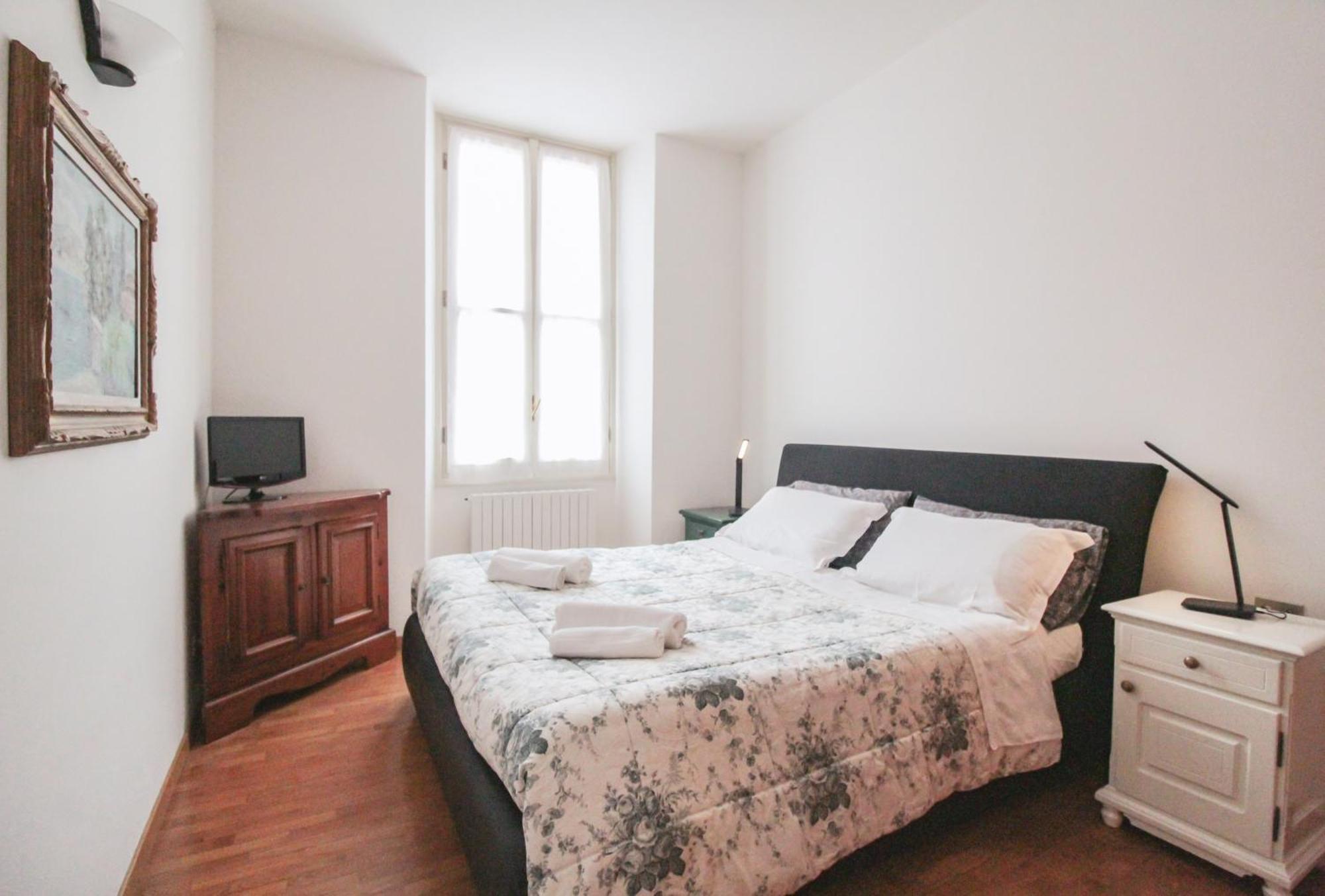 Ferienwohnung Lario Elegante Menaggio Exterior foto